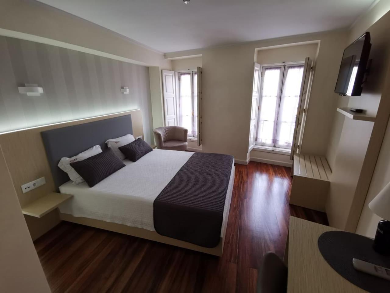 Hotel Residencial Dora Braga Exterior photo